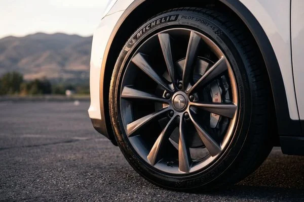 Wheel detailing close-up